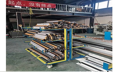 断桥铝门窗